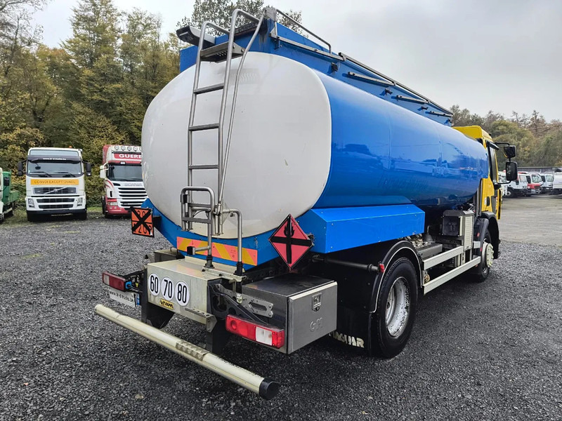 Renault Premium 270 DXI 13500L FUEL/CARBURANT - 4 COMP - Camión cisterna: foto 5 Renault Premium 270 DXI 13500L FUEL/CARBURANT - 4 COMP - Camión cisterna: foto 5