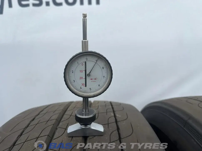 Continental - Neumático para Camión: foto 3 Continental - Neumático para Camión: foto 3