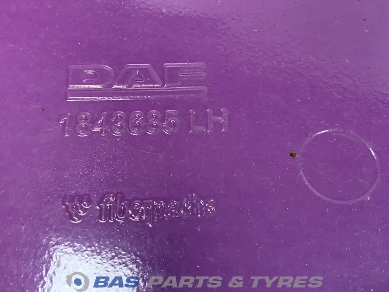 DAF CF Euro 6 Hoekspoiler DAF 1843707 - Carrocería y exterior para Camión: foto 3 DAF CF Euro 6 Hoekspoiler DAF 1843707 - Carrocería y exterior para Camión: foto 3