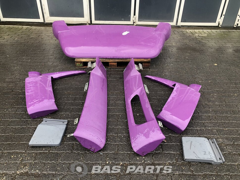 DAF CF Euro 6 - Aerodinámica/ Spoiler para Camión: foto 1 DAF CF Euro 6 - Aerodinámica/ Spoiler para Camión: foto 1