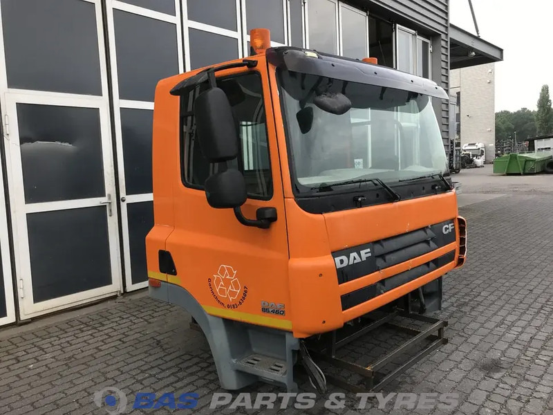 DAF CF (Meerdere types) - Cabina e interior para Camión: foto 2 DAF CF (Meerdere types) - Cabina e interior para Camión: foto 2