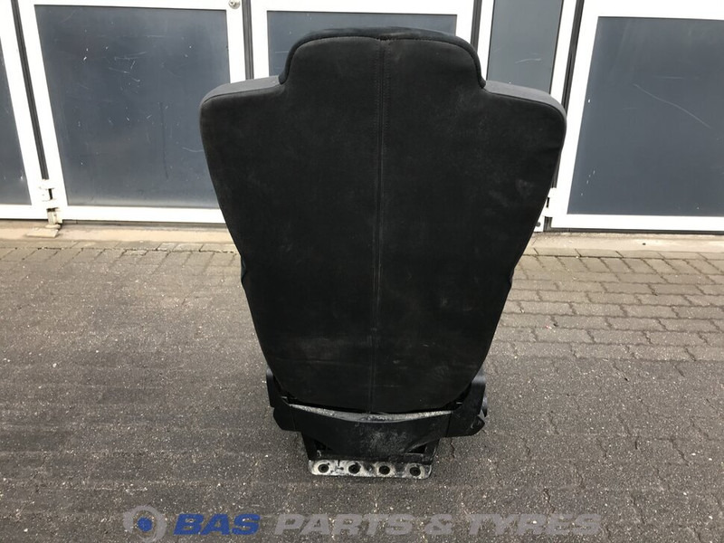 Mercedes-Benz Actros MP4 Bijrijdersstoel Mercedes A 960 910 38 03 - Asiento para Camión: foto 3 Mercedes-Benz Actros MP4 Bijrijdersstoel Mercedes A 960 910 38 03 - Asiento para Camión: foto 3