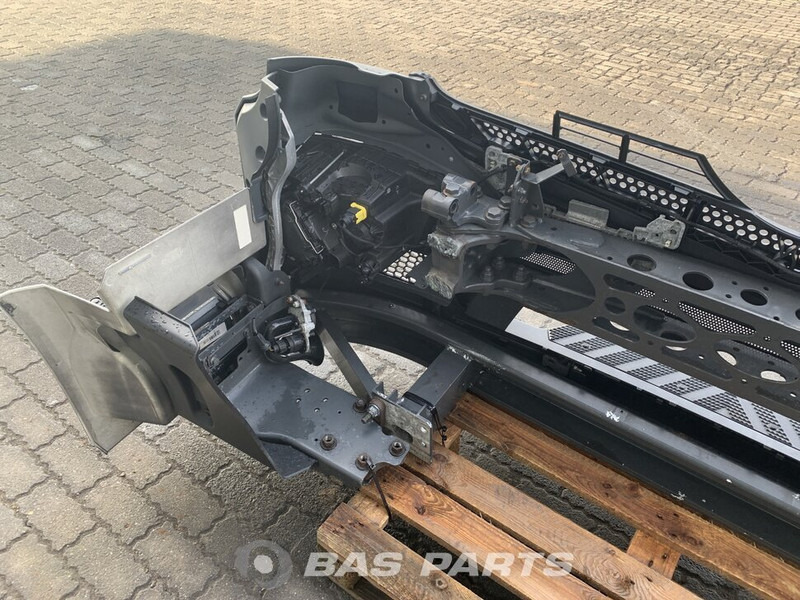 Mercedes-Benz Antos MP4 Bumper Mercedes A 960 310 23 22 - Parachoques para Camión: foto 4 Mercedes-Benz Antos MP4 Bumper Mercedes A 960 310 23 22 - Parachoques para Camión: foto 4