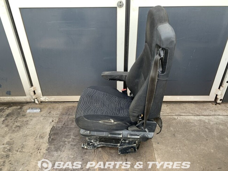 Mercedes-Benz Arocs - Asiento para Camión: foto 2 Mercedes-Benz Arocs - Asiento para Camión: foto 2