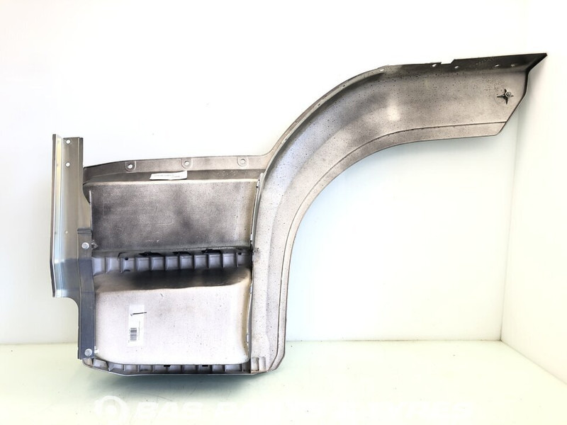 Mercedes-Benz Atego MP4 Opstap Rechts Mercedes A 967 666 01 01 - Carrocería y exterior para Camión: foto 2 Mercedes-Benz Atego MP4 Opstap Rechts Mercedes A 967 666 01 01 - Carrocería y exterior para Camión: foto 2