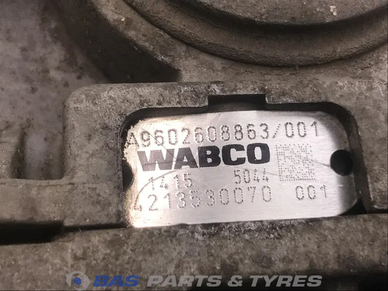 Mercedes-Benz Schakelcilinderhuis Mercedes A 948 260 09 63 - Caja de cambios para Camión: foto 3 Mercedes-Benz Schakelcilinderhuis Mercedes A 948 260 09 63 - Caja de cambios para Camión: foto 3