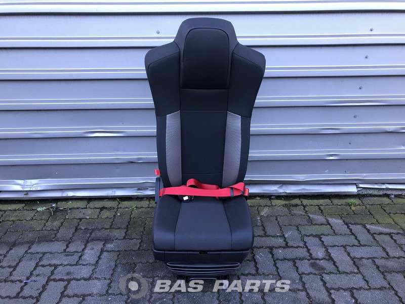 Renault D-Serie - Asiento para Camión: foto 1 Renault D-Serie - Asiento para Camión: foto 1