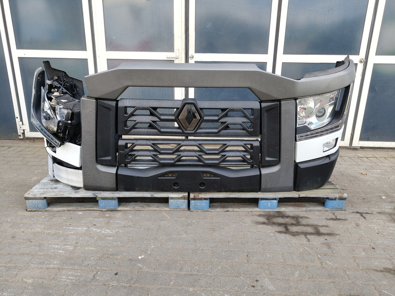 Renault T-Serie - Parachoques para Camión: foto 1 Renault T-Serie - Parachoques para Camión: foto 1