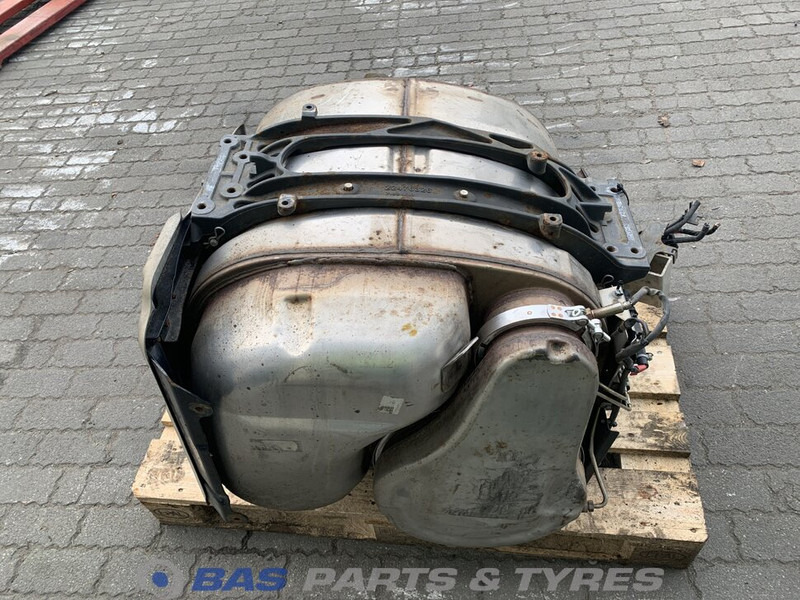 Renault Uitlaatdemper Renault 7422396038 - Silenciador para Camión: foto 1 Renault Uitlaatdemper Renault 7422396038 - Silenciador para Camión: foto 1