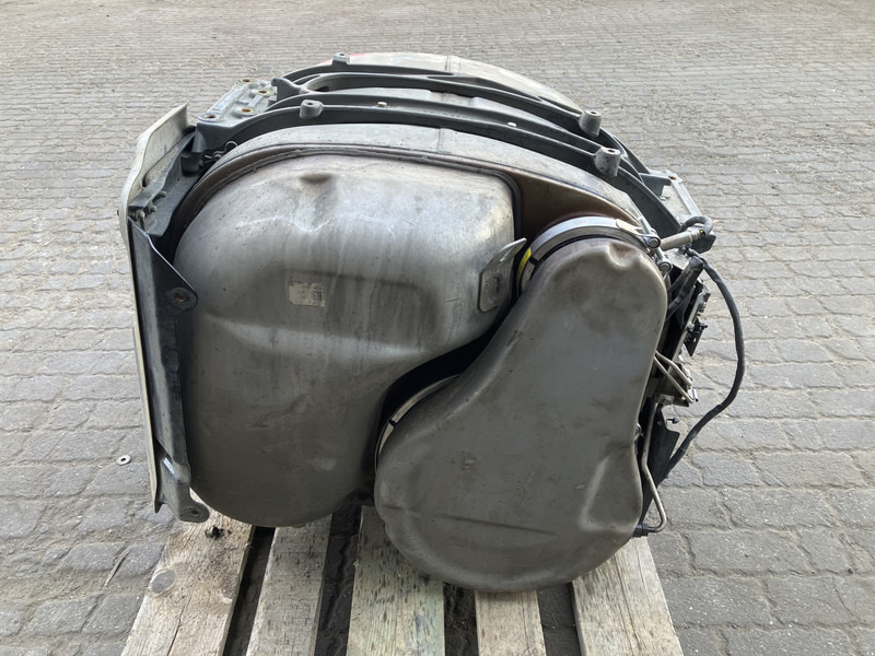 Renault Uitlaatdemper Renault 7422495990 - Silenciador para Camión: foto 1 Renault Uitlaatdemper Renault 7422495990 - Silenciador para Camión: foto 1