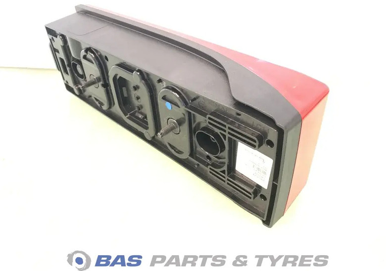 Scania Achterlicht gecomb. links Links Scania 2860829 - Luz trasera para Camión: foto 2 Scania Achterlicht gecomb. links Links Scania 2860829 - Luz trasera para Camión: foto 2