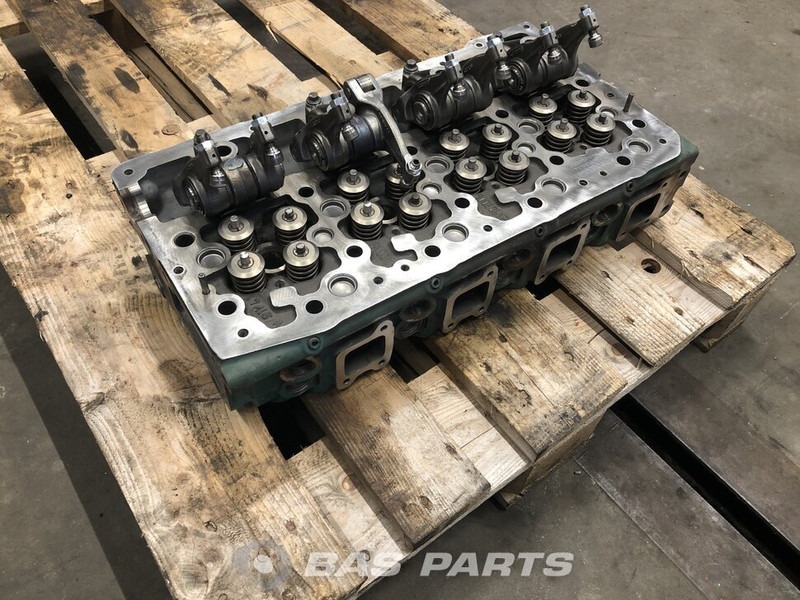 Volvo Cilinderkop Volvo D5K 240 22157919 - Bloque de cilindros para Camión: foto 1 Volvo Cilinderkop Volvo D5K 240 22157919 - Bloque de cilindros para Camión: foto 1