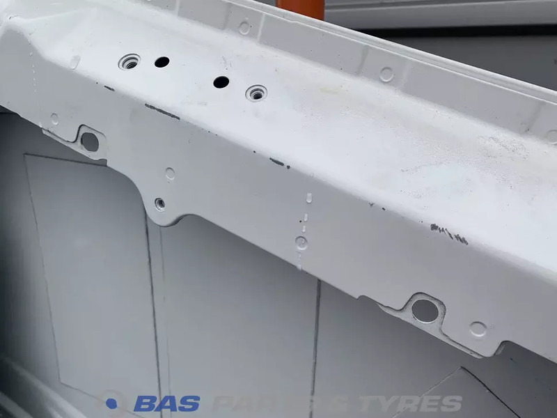 Volvo FH4 Portier Links Volvo 82183078 - Puerta y piezas para Camión: foto 3 Volvo FH4 Portier Links Volvo 82183078 - Puerta y piezas para Camión: foto 3