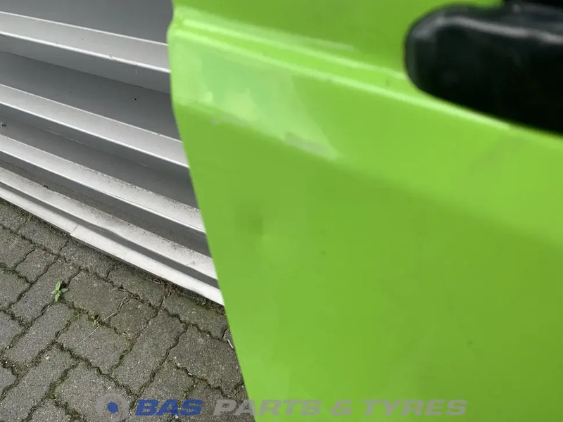 Volvo FH4 Portier Rechts Volvo 82183386 - Puerta y piezas para Camión: foto 5 Volvo FH4 Portier Rechts Volvo 82183386 - Puerta y piezas para Camión: foto 5