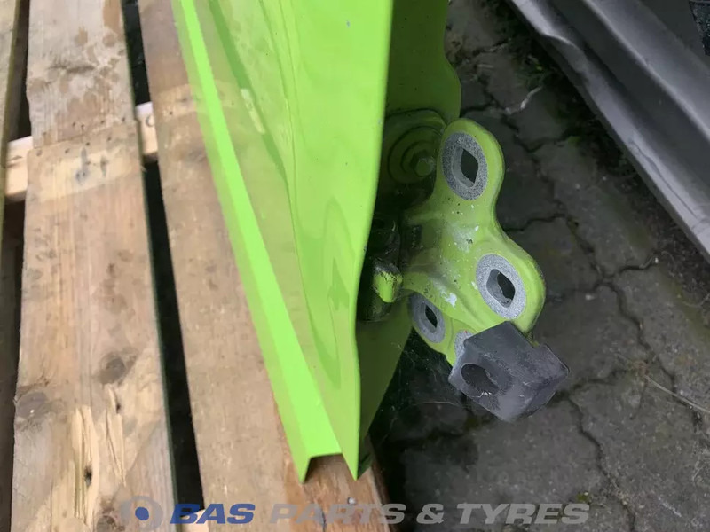 Volvo FH4 Portier Rechts Volvo 82183386 - Puerta y piezas para Camión: foto 4 Volvo FH4 Portier Rechts Volvo 82183386 - Puerta y piezas para Camión: foto 4