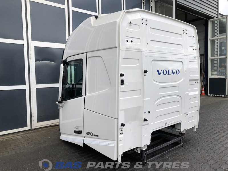 Volvo FH4 Volvo Globetrotter L2H2 82219166 - Cabina e interior para Camión: foto 3 Volvo FH4 Volvo Globetrotter L2H2 82219166 - Cabina e interior para Camión: foto 3