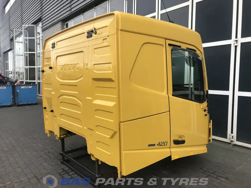 Volvo FH4 Volvo Sleeper Cab L2H1 82271553 - Cabina e interior para Camión: foto 3 Volvo FH4 Volvo Sleeper Cab L2H1 82271553 - Cabina e interior para Camión: foto 3