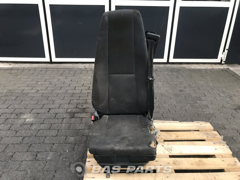Volvo FL - Asiento para Camión: foto 1 Volvo FL - Asiento para Camión: foto 1