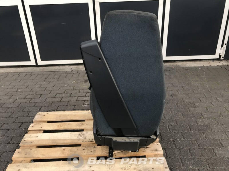 Volvo FL - Asiento para Camión: foto 3 Volvo FL - Asiento para Camión: foto 3