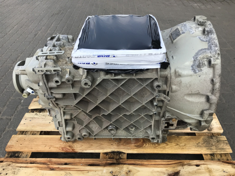 Volvo FM4 - Caja de cambios para Camión: foto 3 Volvo FM4 - Caja de cambios para Camión: foto 3