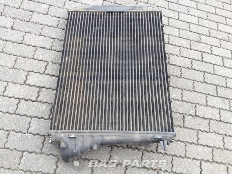 Volvo - Intercooler para Camión: foto 2 Volvo - Intercooler para Camión: foto 2