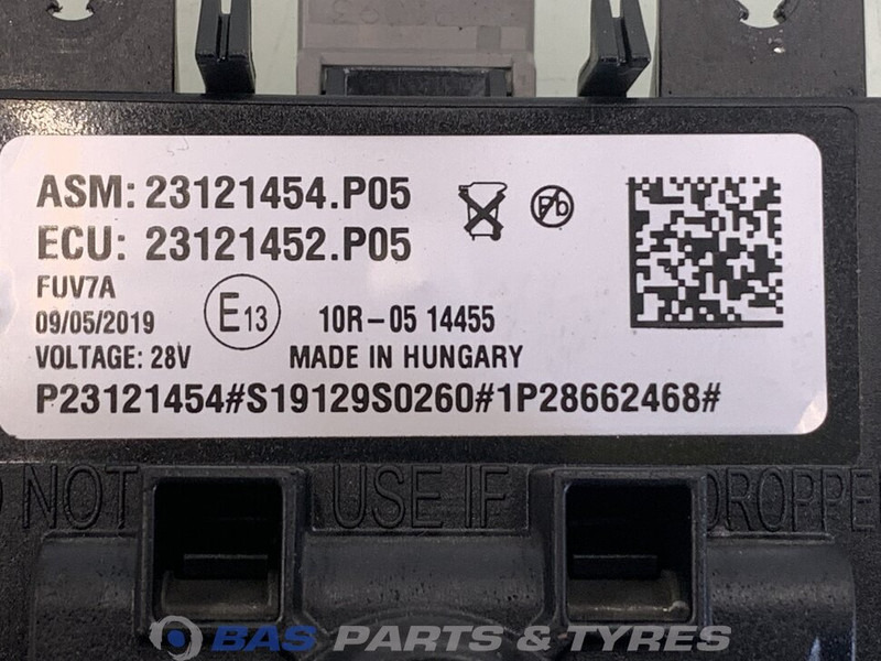 Volvo Rijstrookvolgsysteem Volvo 23121452 - Luz/ Iluminación para Camión: foto 3 Volvo Rijstrookvolgsysteem Volvo 23121452 - Luz/ Iluminación para Camión: foto 3