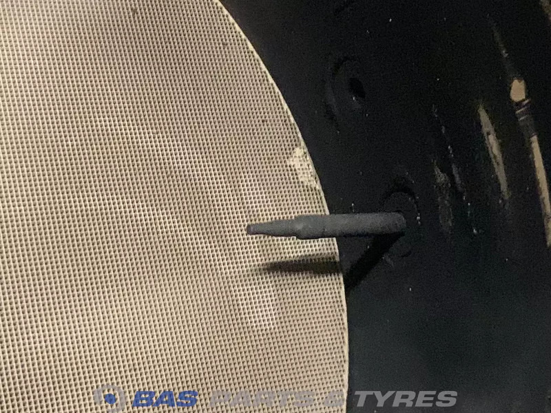 Volvo Uitlaatdemper Volvo 21750081 - Silenciador para Camión: foto 5 Volvo Uitlaatdemper Volvo 21750081 - Silenciador para Camión: foto 5