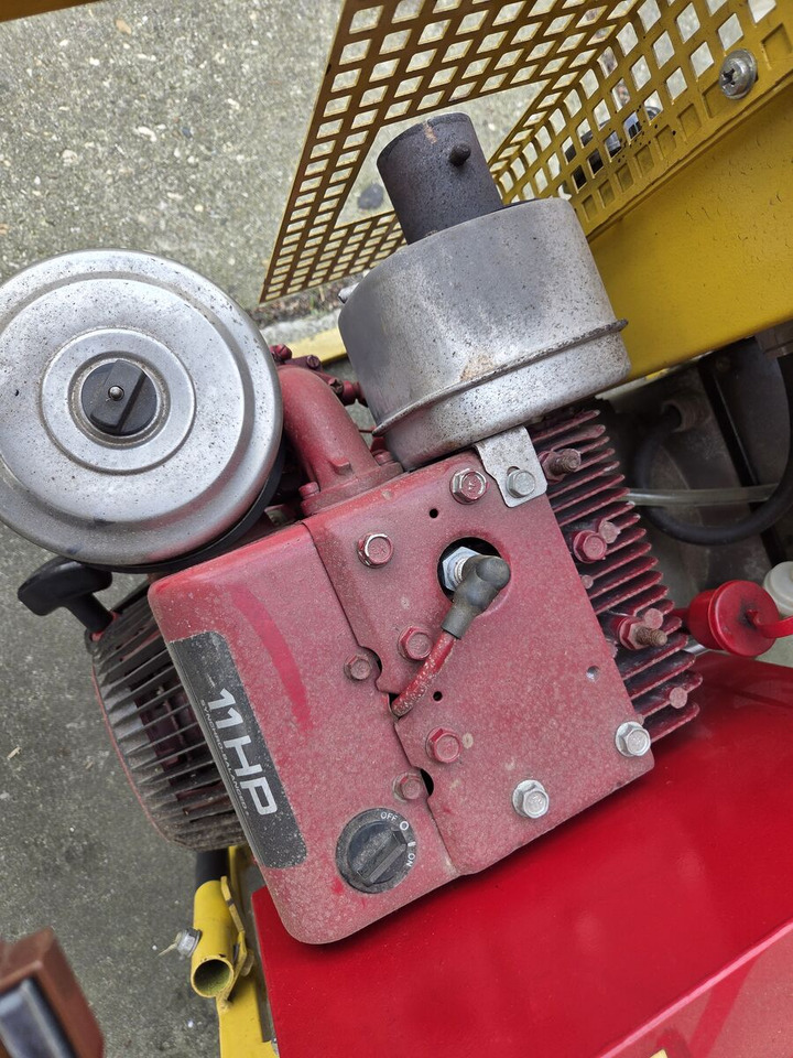 NET B50B 5 KVA Briggs & Stratton 11HP benzine aggregaat - Generador industriale: foto 5 NET B50B 5 KVA Briggs & Stratton 11HP benzine aggregaat - Generador industriale: foto 5