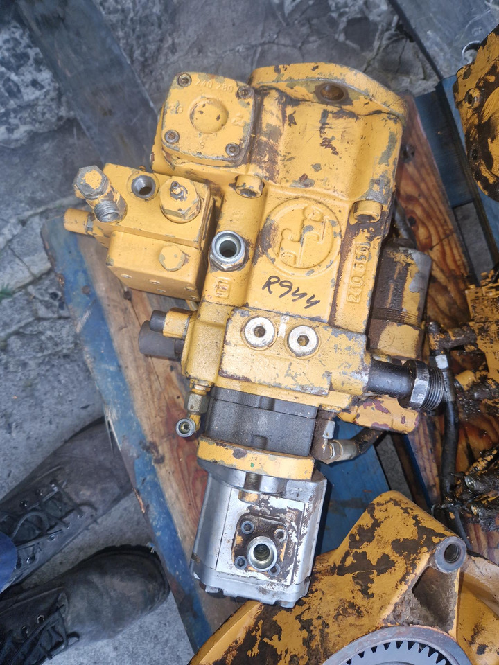 BRUENINGHAUS HYDROMATIC A4VG - Bomba hidráulica para Maquinaria de construcción: foto 1 BRUENINGHAUS HYDROMATIC A4VG - Bomba hidráulica para Maquinaria de construcción: foto 1