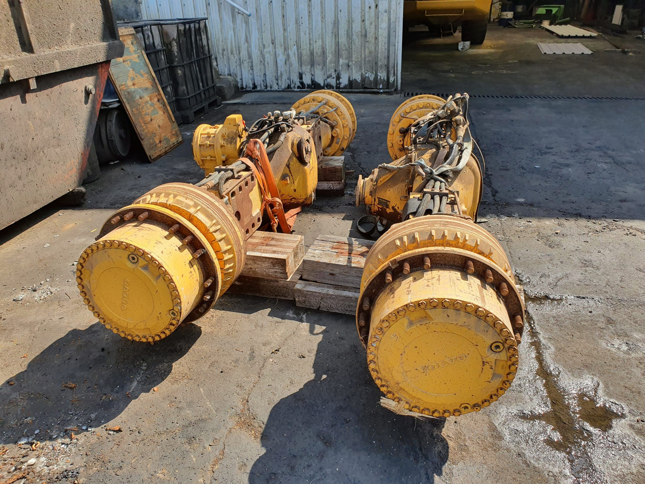 EJES VOLVO A40D - Eje y piezas para Maquinaria de construcción: foto 2 EJES VOLVO A40D - Eje y piezas para Maquinaria de construcción: foto 2