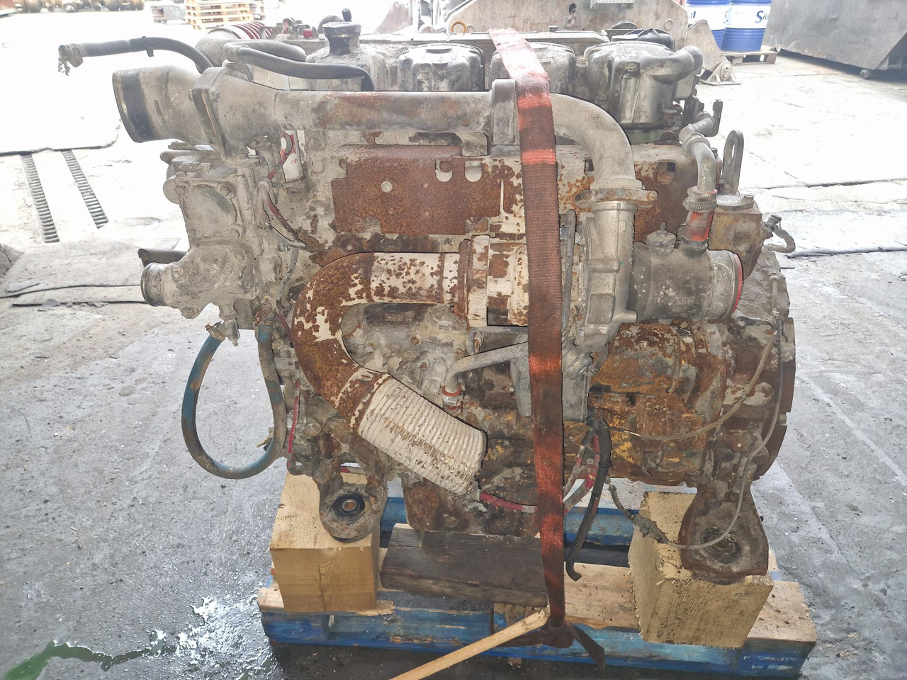LIEBHERR D934S A6 - Motor para Maquinaria de construcción: foto 3 LIEBHERR D934S A6 - Motor para Maquinaria de construcción: foto 3