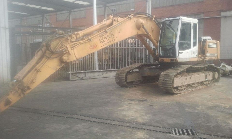 LIEBHERR R914LI S/N: 681-8569 (2001) Y S/N: 6406265 (1999) - Excavadora de cadenas: foto 1 LIEBHERR R914LI S/N: 681-8569 (2001) Y S/N: 6406265 (1999) - Excavadora de cadenas: foto 1