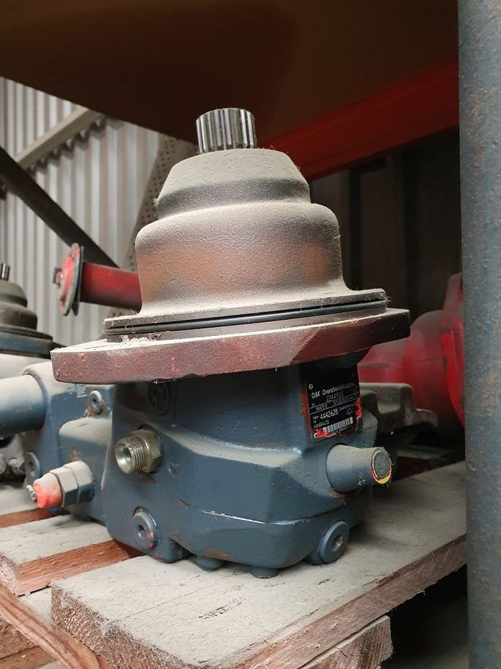 MOTOR DE TRASLACION PARA O&K RH16 - Motor hidráulico para Excavadora: foto 1 MOTOR DE TRASLACION PARA O&K RH16 - Motor hidráulico para Excavadora: foto 1