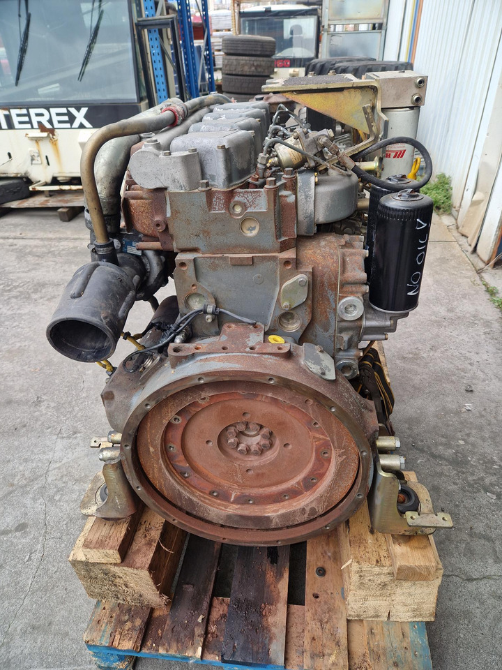MOTOR LIEBHERR D924 TIE A2 - Motor para Maquinaria de construcción: foto 3 MOTOR LIEBHERR D924 TIE A2 - Motor para Maquinaria de construcción: foto 3