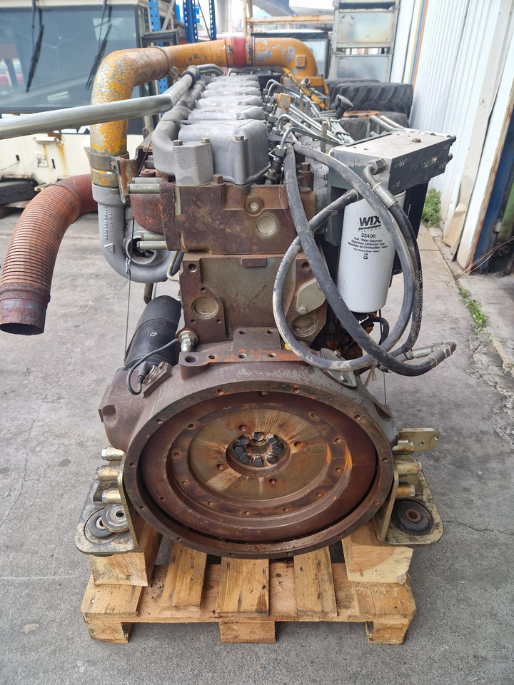 MOTOR LIEBHERR D926 TI-E A2 - Motor para Maquinaria de construcción: foto 2 MOTOR LIEBHERR D926 TI-E A2 - Motor para Maquinaria de construcción: foto 2