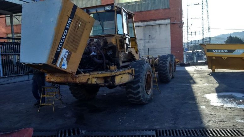 VOLVO A25B (1992) - Dúmper articulado: foto 1 VOLVO A25B (1992) - Dúmper articulado: foto 1