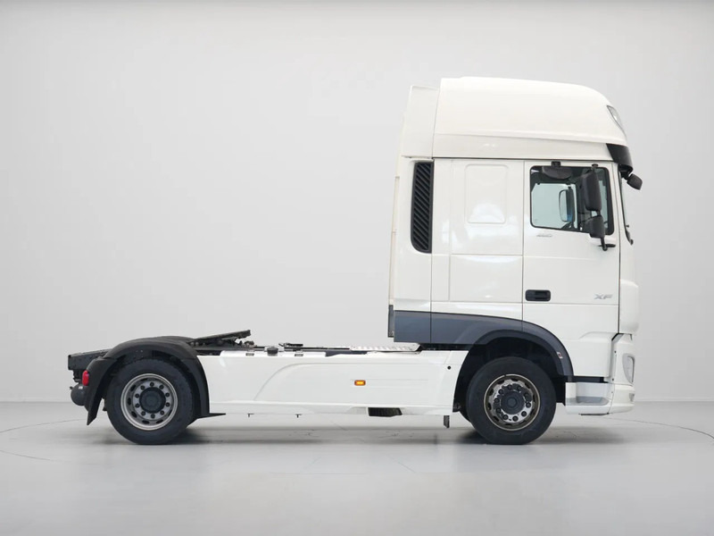 DAF XF 480 FT Super Space Cab, 2x Tanks, PTO Prep - Cabeza tractora: foto 5 DAF XF 480 FT Super Space Cab, 2x Tanks, PTO Prep - Cabeza tractora: foto 5