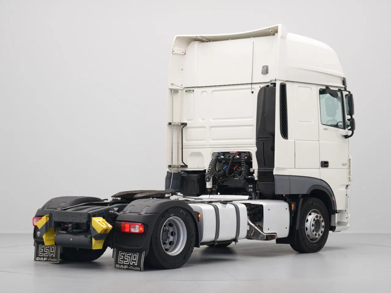 DAF XF 480 FT Super Space Cab, 2x Tanks - Cabeza tractora: foto 5 DAF XF 480 FT Super Space Cab, 2x Tanks - Cabeza tractora: foto 5