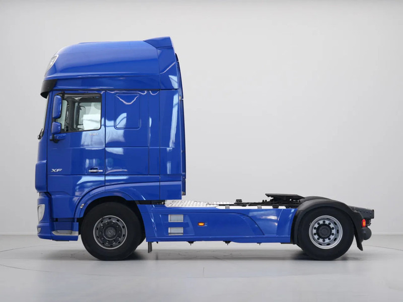 DAF XF 530 FT, Manual Gearbox, Retarder, StandAirco - Cabeza tractora: foto 2 DAF XF 530 FT, Manual Gearbox, Retarder, StandAirco - Cabeza tractora: foto 2