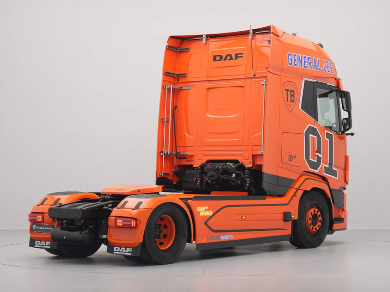 DAF XG+ 530 FT SHOWTRUCK FULL AIR PTO PREP SPEAKERS B3 ALARM ''GENERAL LEE'' - Cabeza tractora: foto 5 DAF XG+ 530 FT SHOWTRUCK FULL AIR PTO PREP SPEAKERS B3 ALARM ''GENERAL LEE'' - Cabeza tractora: foto 5