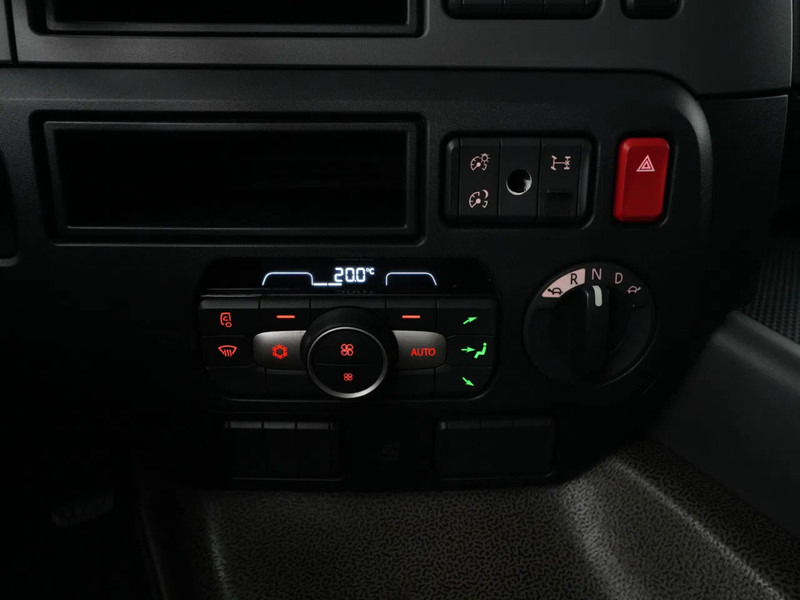 Camión caja cerrada DAF CF 300 FA Sleeping Cab, New APK, Full Tank, New Tacho, 2t Laadklep: foto 20