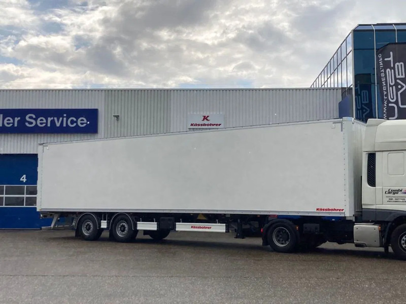 Kässbohrer SBT C / 20 - 12 / 18 Gesloten trailer TriDec Iso dak - Semirremolque caja cerrada: foto 4 Kässbohrer SBT C / 20 - 12 / 18 Gesloten trailer TriDec Iso dak - Semirremolque caja cerrada: foto 4
