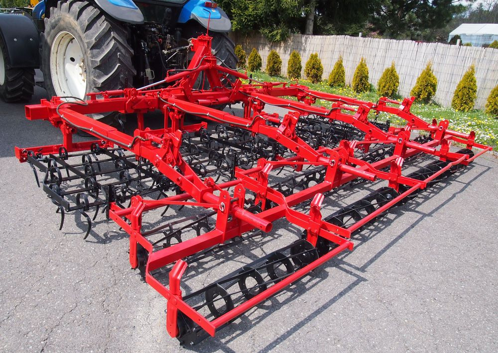 Agregat uprawowy RAU bierny 5,6m Agregat uprawowy bierny 5,6m - Cultivador: foto 1 Agregat uprawowy RAU bierny 5,6m Agregat uprawowy bierny 5,6m - Cultivador: foto 1