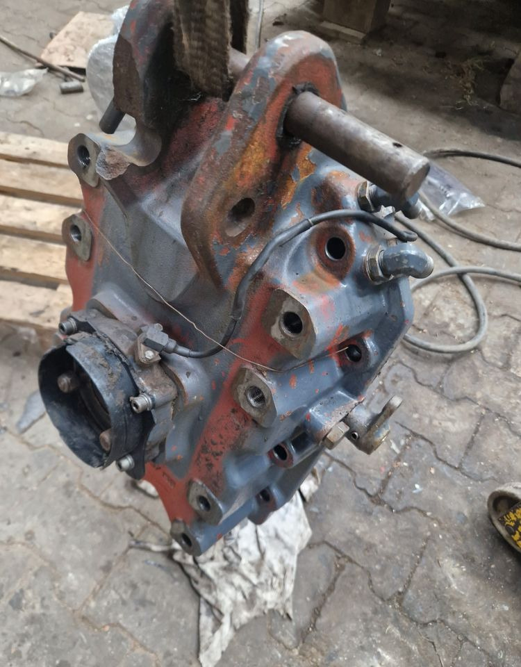 Części do Ciągnika New Holland NH TM, M Kompletna Obudowa WOM New Holland TM120,TM130,TM140,TM155,Case MXM 120, - Transmisión para Maquinaria agrícola: foto 5 Części do Ciągnika New Holland NH TM, M Kompletna Obudowa WOM New Holland TM120,TM130,TM140,TM155,Case MXM 120, - Transmisión para Maquinaria agrícola: foto 5