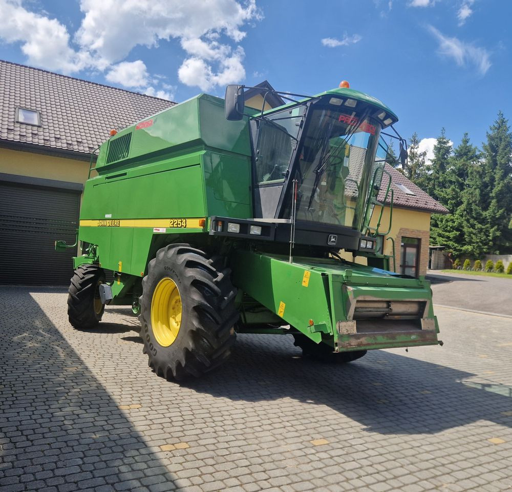 Cosechadora de granos Kombajn zbożawy John deere 2254 2000 Kombajn John Deere JD: foto 6