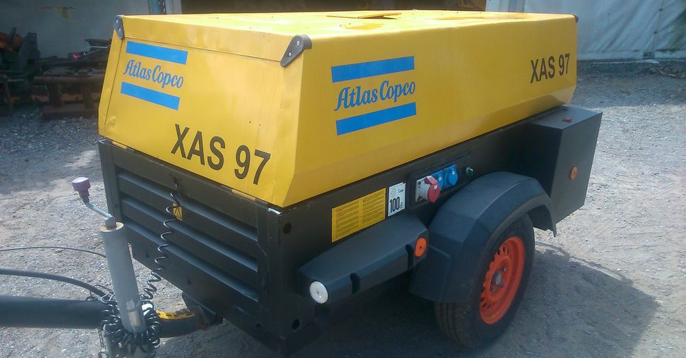 Kompresor Atlas Copco Atlas copco XAS 97 2015 Kompresor sprężarka śrubowa+ agregat prądotwórczy 12KVA - Compresor de aire: foto 2 Kompresor Atlas Copco Atlas copco XAS 97 2015 Kompresor sprężarka śrubowa+ agregat prądotwórczy 12KVA - Compresor de aire: foto 2