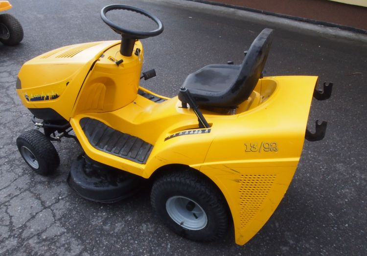 Kosiarka traktorek Castel Garden 13/92 2007 Kosiarka Castel Garden 13/92 - Cortacésped: foto 3 Kosiarka traktorek Castel Garden 13/92 2007 Kosiarka Castel Garden 13/92 - Cortacésped: foto 3