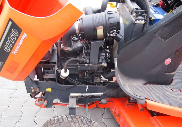 Leasing para  Kosiarka traktorek Kubota G2160 diesel 2004 Kosiarka traktorek KUBOTA Kosiarka traktorek Kubota G2160 diesel 2004 Kosiarka traktorek KUBOTA: foto 9