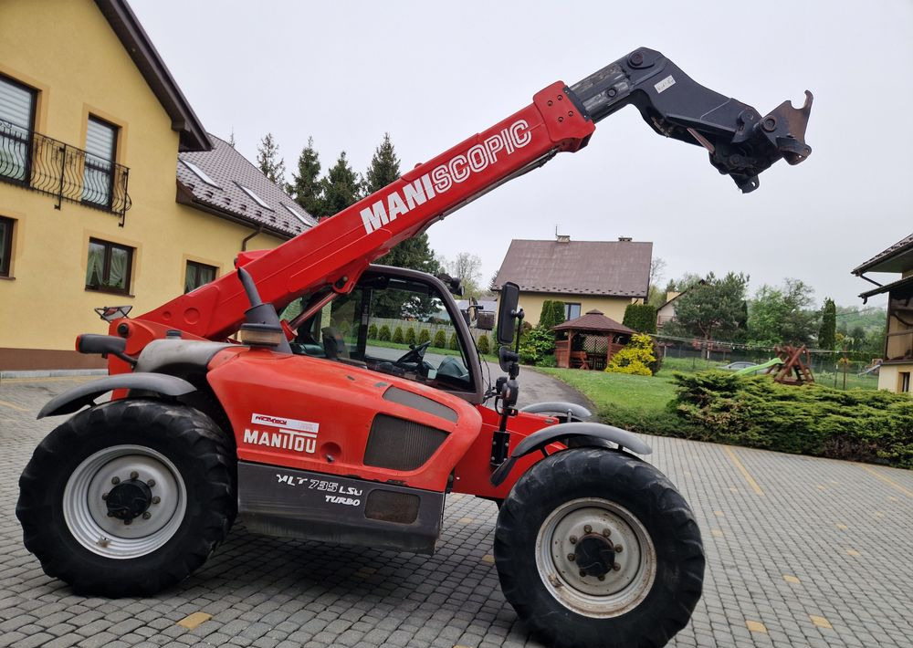 Ładowarka teleskopowa Manitou MLT 735-120 LSU 2012 Ładowarka teleskopowa Manitou MLT 735-120 LSU - Manipulador telescópico: foto 4 Ładowarka teleskopowa Manitou MLT 735-120 LSU 2012 Ładowarka teleskopowa Manitou MLT 735-120 LSU - Manipulador telescópico: foto 4