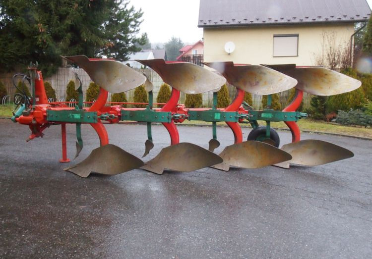 Pług obrotowy Kverneland 2000 - Arado: foto 1 Pług obrotowy Kverneland 2000 - Arado: foto 1